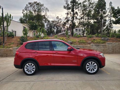 Used 2015 BMW X3 xDrive28i image 4