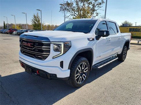 Used 2023 GMC Sierra 1500 AT4 w/ AT4 Premium Package image 10