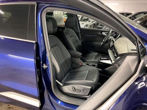 Used 2023 Audi Q4 e-tron Premium Plus w/ Premium Plus image 10