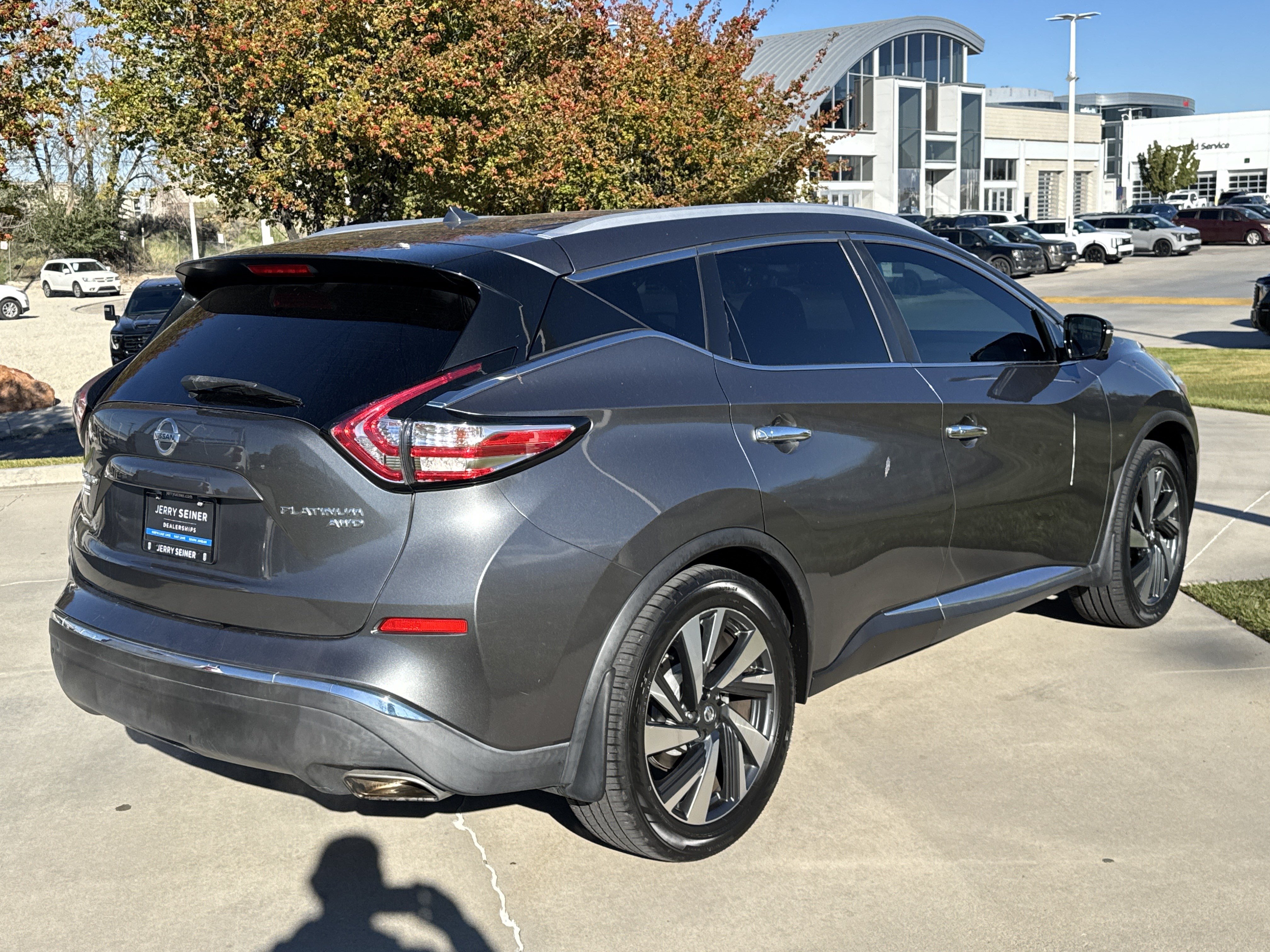 Used 2016 Nissan Murano Platinum w/ Platinum Technology Package AWD/4WD image 6