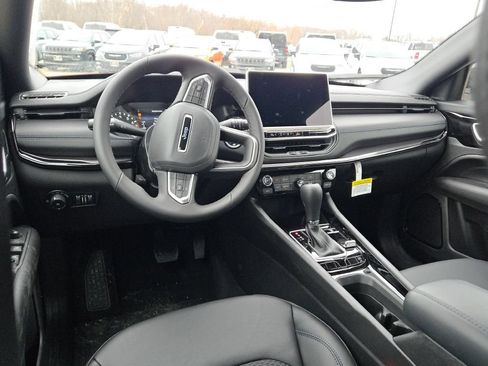 New 2026 Jeep Compass Latitude AWD/4WD image 2