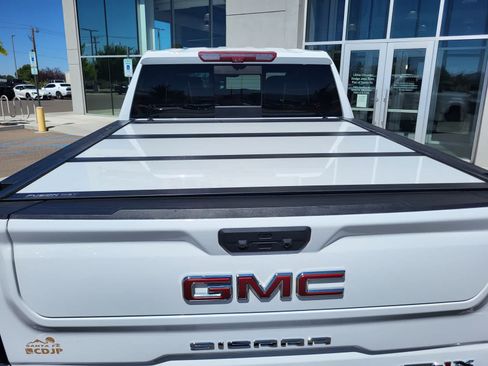 Used 2023 GMC Sierra 1500 AT4X AWD/4WD image 32