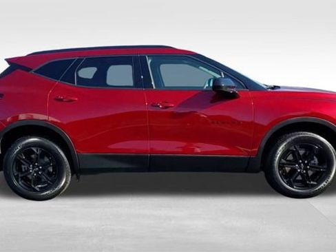 Used 2023 Chevrolet Blazer LT w/ Convenience Package image 9