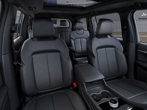 New 2026 Jeep Grand Cherokee L Limited RWD image 16