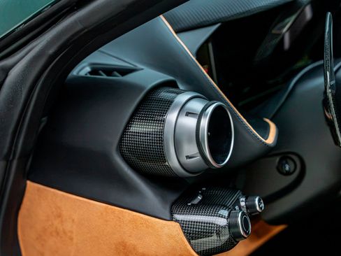 Used 2023 Ferrari 812 GTS RWD image 53