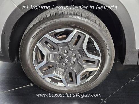 Used 2023 Hyundai Santa Fe Limited AWD/4WD image 12
