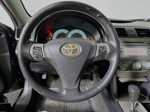 Used 2009 Toyota Camry SE FWD image 18