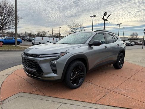 New 2026 Chevrolet Trax ACTIV w/ Driver Confidence Package image 3