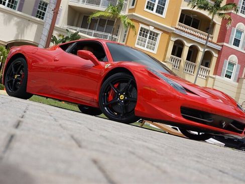 Used 2010 Ferrari 458 Italia Coupe RWD image 68