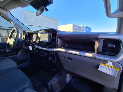 Used 2023 Ford F150 XL w/ Trailer Tow Package image 13