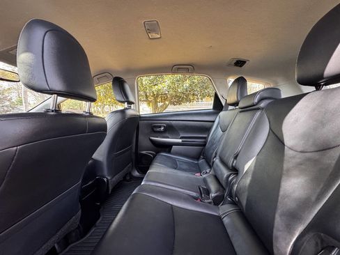 Used 2015 Toyota Prius V Five image 12