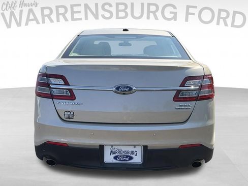Used 2018 Ford Taurus SEL w/ Equipment Group 201A FWD image 6