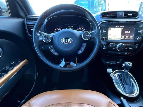 Used 2015 Kia Soul ! w/ Sun & Sound Package image 7