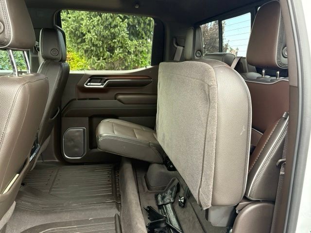 Used 2024 GMC Sierra 1500 Denali w/ Denali Reserve Package AWD/4WD image 12