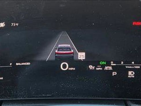 Certified 2025 Audi Q5 Premium w/ Convenience Package image 11