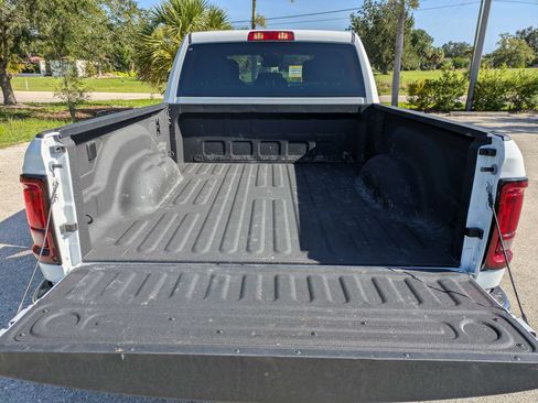 Used 2026 RAM 2500 Big Horn AWD/4WD image 15
