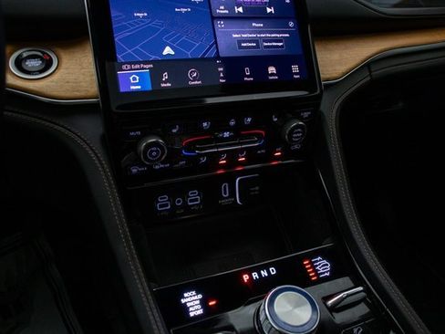 Used 2022 Jeep Grand Cherokee Summit image 40