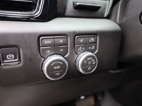 Used 2026 GMC Sierra 1500 AT4 w/ AT4 Premium Package AWD/4WD image 20