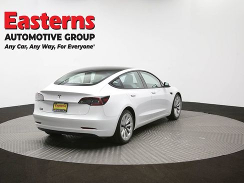 Used 2023 Tesla Model 3 Standard Range image 37