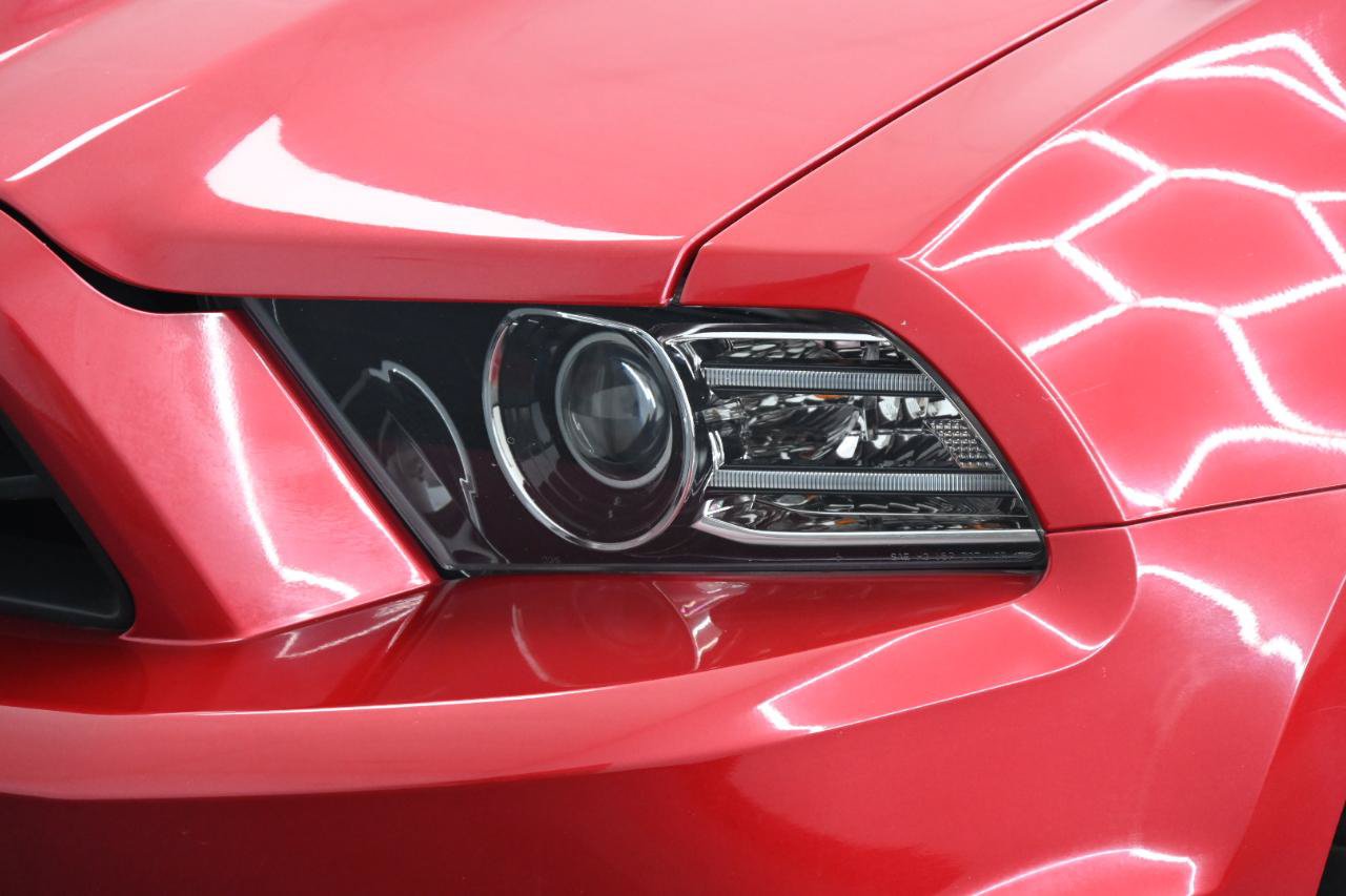 Used 2013 Ford Mustang GT Premium w/ Brembo Brake Pkg RWD image 8