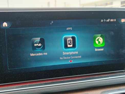 Used 2020 Mercedes-Benz GLE 350 4MATIC image 4