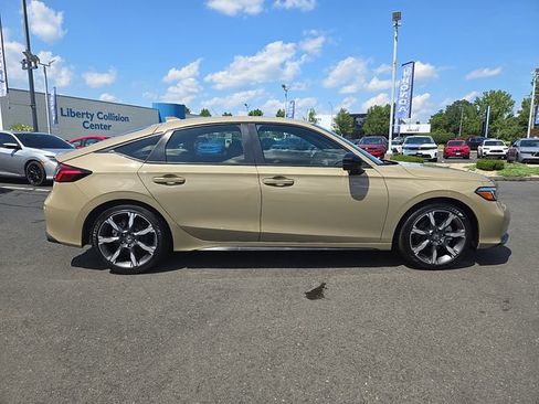 Used 2026 Honda Civic Sport Touring image 7