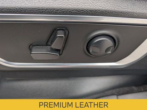 Used 2025 RAM 1500 Laramie image 16