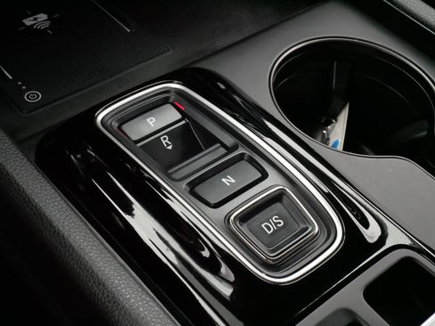 Used 2023 Honda Pilot EX-L image 24