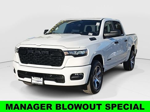 New 2026 RAM 1500 Express RWD image 7