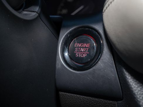 Certified 2024 Honda HR-V LX image 31