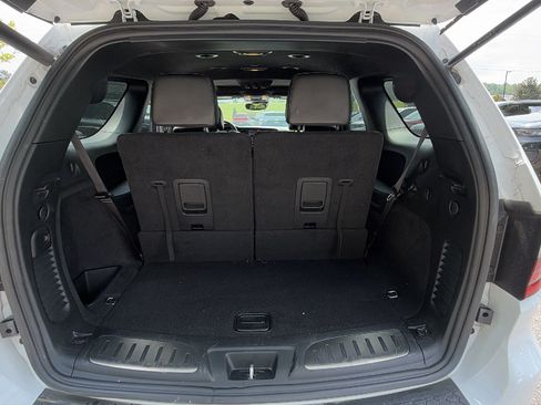 Used 2025 Dodge Durango R/T AWD/4WD image 13