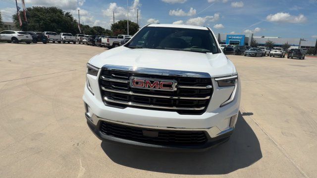 Certified 2026 GMC Acadia Elevation w/ Elevation Premium Package FWD image 3