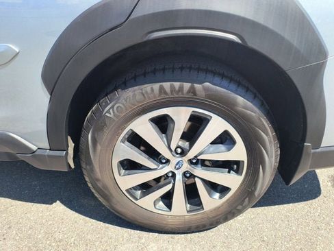 Certified 2023 Subaru Outback Premium w/ Popular Package #1 AWD/4WD image 30