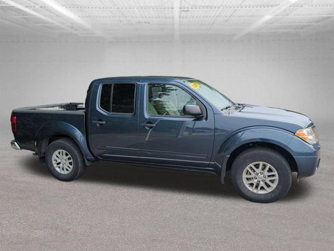 Used 2021 Nissan Frontier SV AWD/4WD image 17