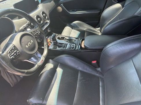 Used 2022 Kia Stinger GT-Line w/ Sun & Sound Package RWD image 7
