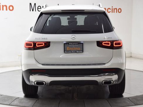 Used 2022 Mercedes-Benz GLB 250 4MATIC image 5