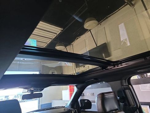 Used 2019 Ford Expedition Limited w/ Equipment Group 303A RWD image 10