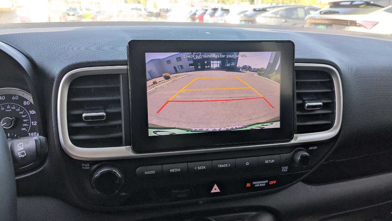 Used 2022 Hyundai Venue SEL FWD image 24