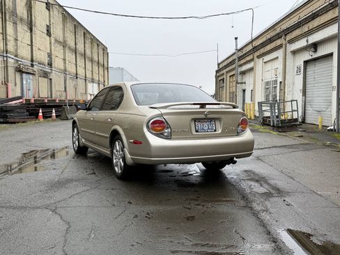Used 2003 Nissan Maxima SE FWD image 7