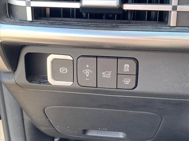 Used 2024 Hyundai Santa Fe XRT AWD/4WD image 12