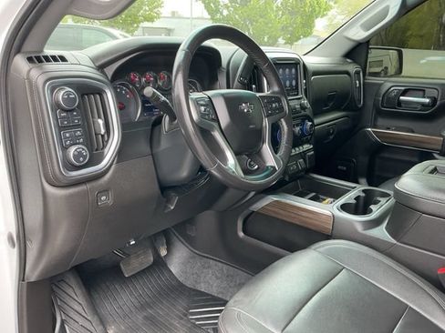 Used 2021 Chevrolet Silverado 1500 LT Trail Boss AWD/4WD image 13
