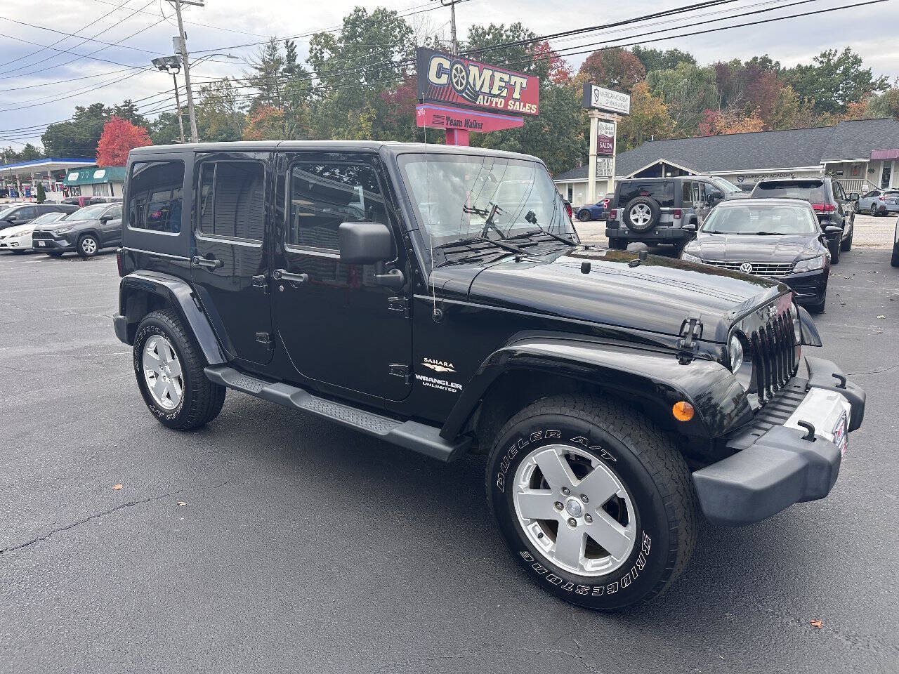 Used 2012 Jeep Wrangler Unlimited Sahara AWD/4WD image 1
