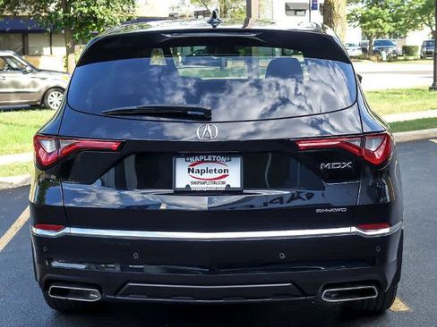 Used 2024 Acura MDX w/ Technology Package AWD/4WD image 5