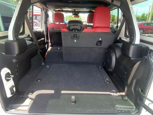 Used 2024 Jeep Wrangler Unlimited Rubicon 392 AWD/4WD image 27