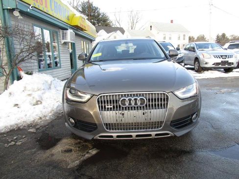 Used 2014 Audi A4 Premium Plus w/ Premium Plus Package image 16