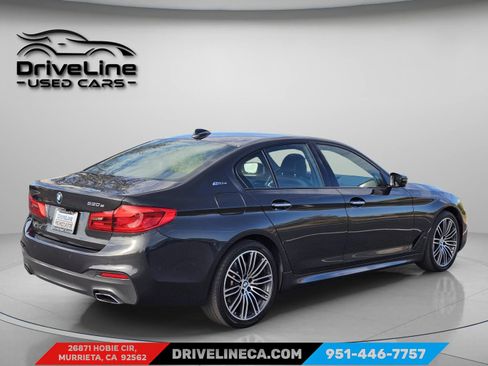 Used 2018 BMW 530e w/ M Sport Package 2 RWD image 9