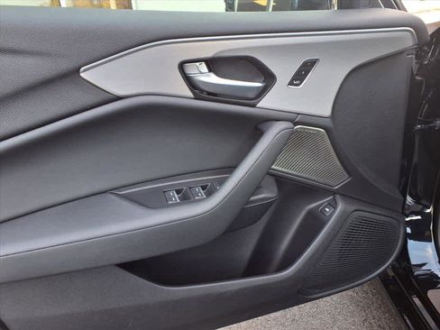 Certified 2025 Acura TLX w/Technology Package image 17