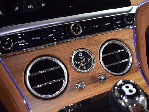 New 2026 Bentley Continental GTC image 31