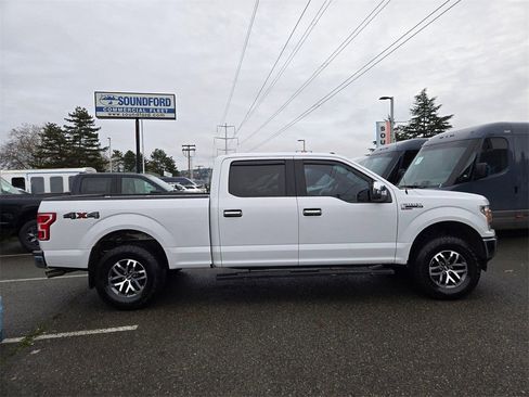 Used 2018 Ford F150 XLT w/ Trailer Tow Package image 4