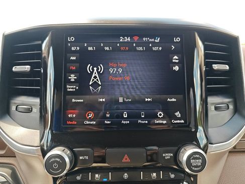 Used 2021 RAM 1500 Laramie AWD/4WD image 21
